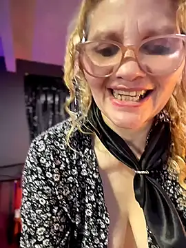 EvangelineLove_ XXX чат на живо