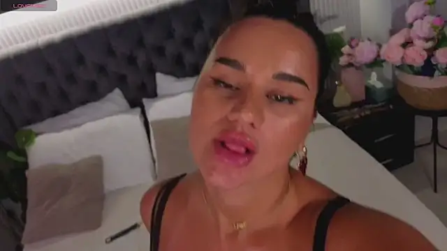 XXX chat uživo modela key_of_lust