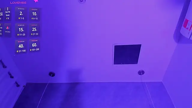 ArianaRougee's Live XXX Chat