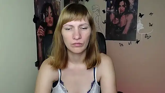 Rosalinda_ro live XXX chat