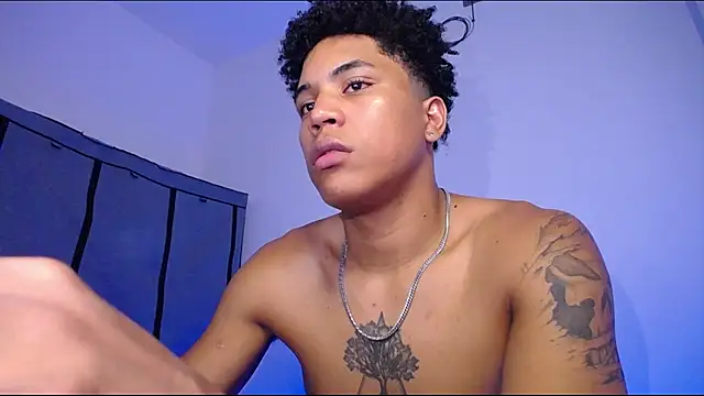 LatinEvanoBBC Live XXX Chat