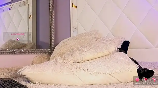 Melody-rose élő XXX-chatje