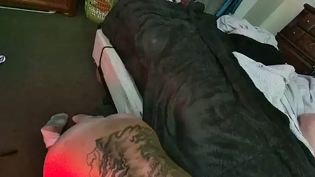 צ'אט XXX בשידור חי של ROCKHARDDADDY86