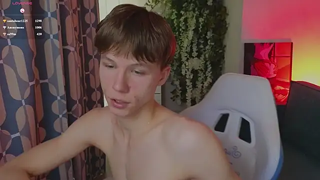 cuMte_boy 现场XXX聊天