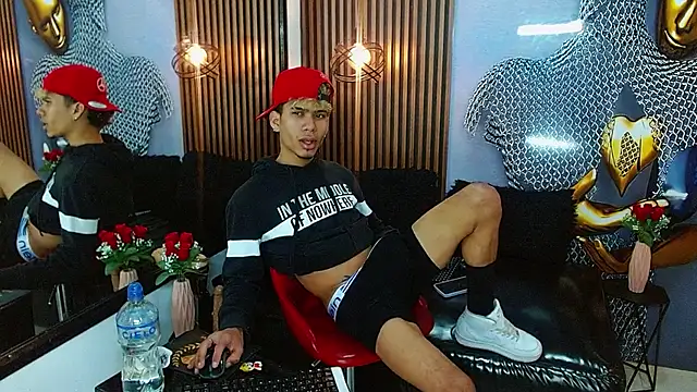 Skinny_cute_AlyerのライブXXXチャット