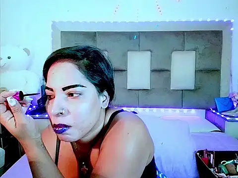 indiantopaz694u Chat XXX in diretta