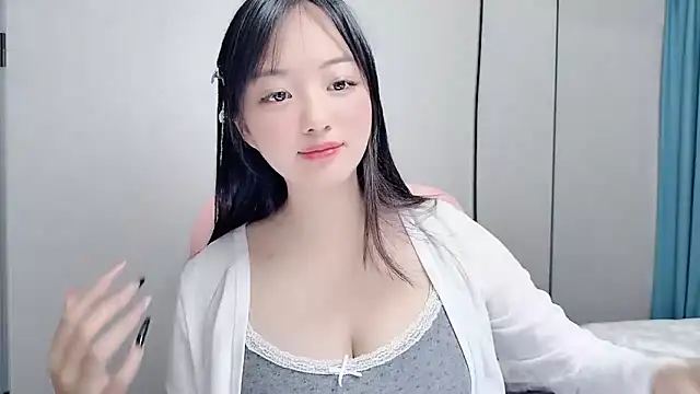 Winnie666999 现场XXX聊天