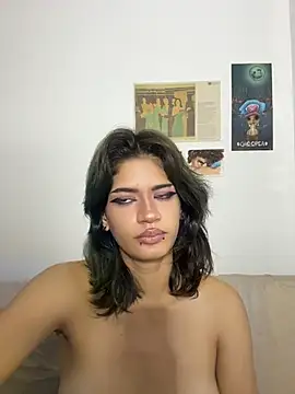 sukulaurens live XXX chat