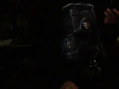 mrdemoncrowly's Webcam Show