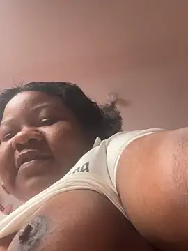 Chat XXX ao vivo de ThickyMel