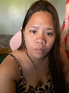 -CLARAMommy-'s Live XXX Chat