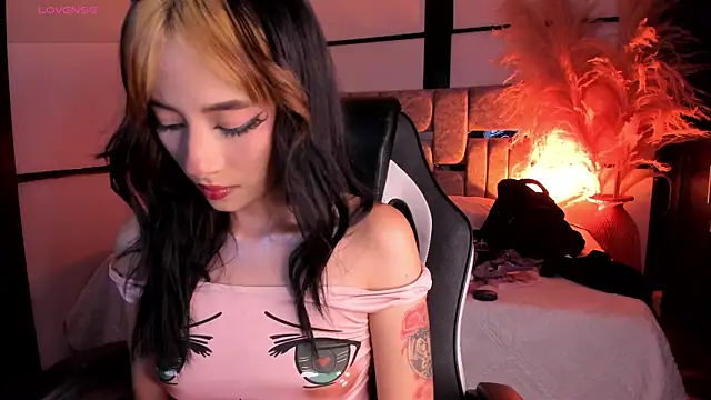 MelodyBliss' Live XXX Chat
