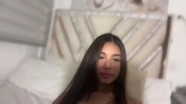 Chat +18 de Amaliarand ao vivo