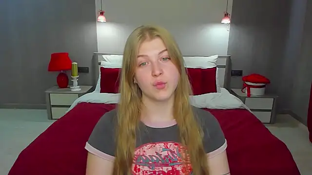 Stella_Light Adlı Modelin Canlı XXX Sohbeti