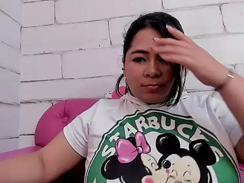 دردشة AriaMoonnn الجنسية المباشرة