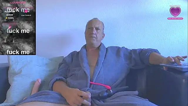 openminddaddy's Webcam Show