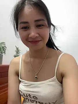 Chat XXX en directo de LittleSun_