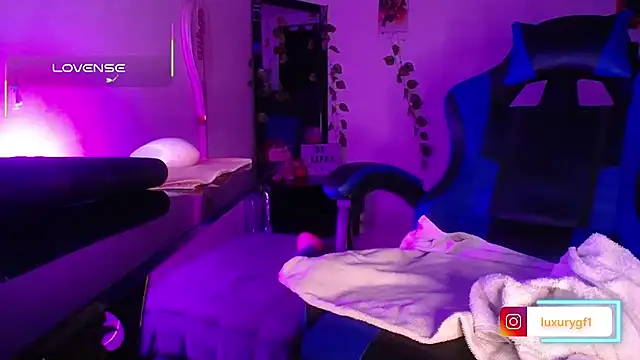 Živý XXX chat Pocahontaslovex