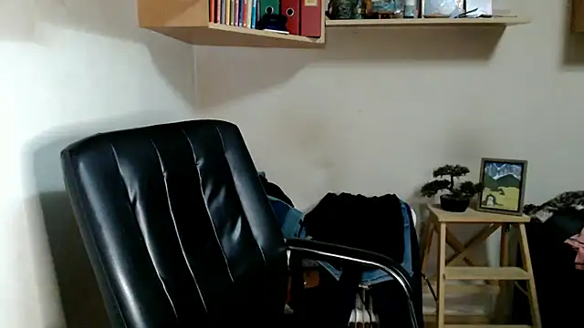 katemodel Adlı Modelin Canlı XXX Sohbeti