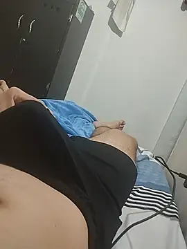 jade_tall: διαδικτυακό σόου στην κάμερα