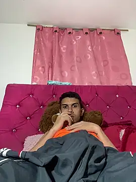 yeisexyboy05 Webcam show