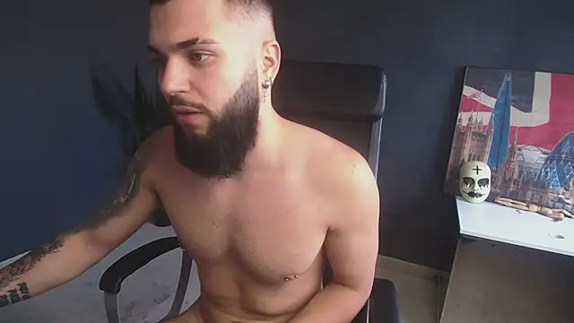 Czat XXX na żywo – OscarWillss