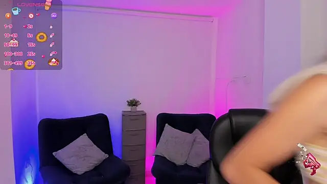 Czat XXX na żywo – emilly_smith_1