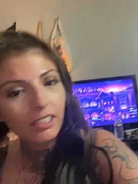 Chat +18 de KnightMagick ao vivo