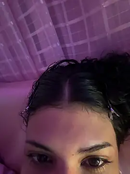 Chat +18 de luludolll ao vivo