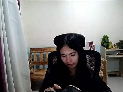devine_goddess 라이브 XXX 채팅