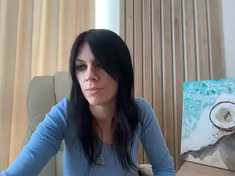 Czat XXX na żywo – InjaAtHome