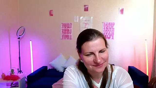 Mirabelle_Velvet Live XXX-chat