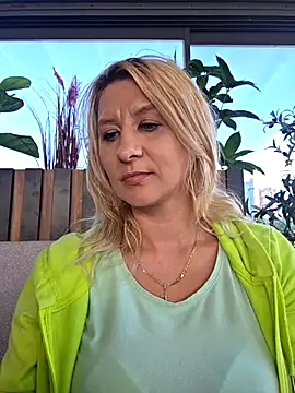 KaylinJan live XXX chat