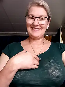 irinamaux Chat XXX in diretta