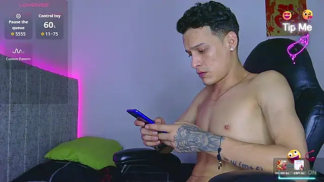 LastLovely – Live XXX-chat