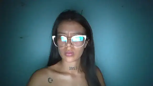 Iris8__ Live XXX Chat