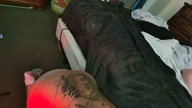 ROCKHARDDADDY86 Chat XXX live