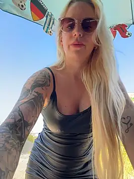 June695_ live XXX chat