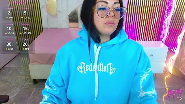 martinna_tay – Naživo XXX chat