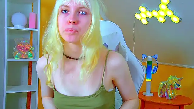 Chat +18 de HannahHollis ao vivo
