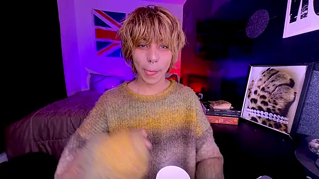 Chatroom XXX en direct de Aronn_44