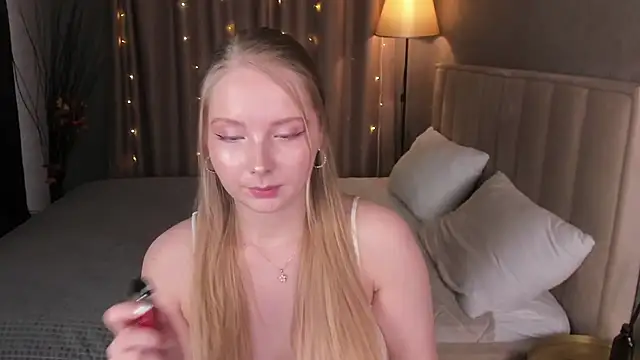 Betty__Moore live XXX chat
