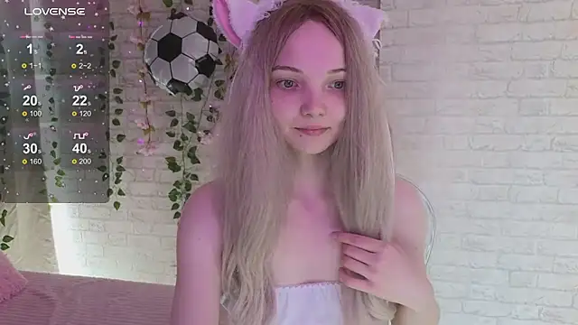 Chat +18 de AnimeAlica18 ao vivo