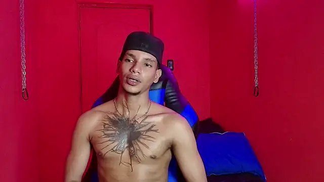 kai_storm77 Chat XXX in diretta
