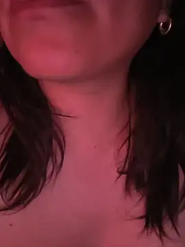 Kasandra02's Live XXX Chat