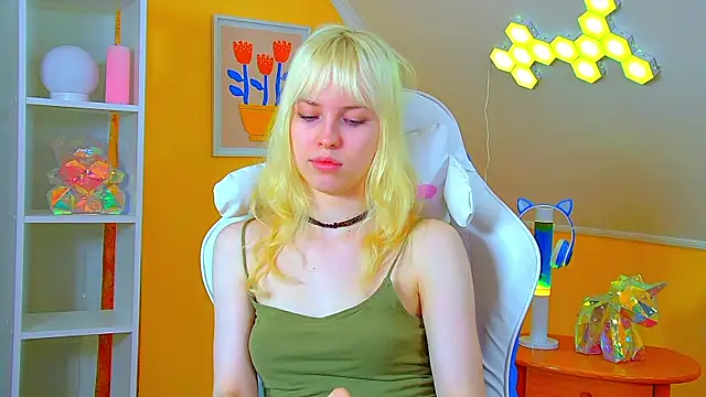 HannahHollis' Live XXX Chat