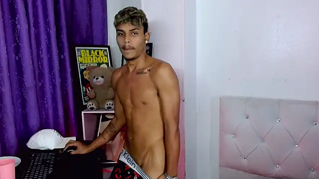 Angel_foxc13 – Naživo XXX chat