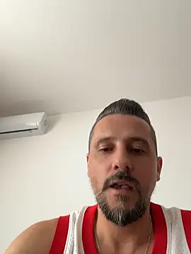 InsaneMattt 现场XXX聊天