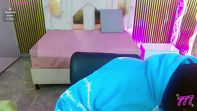 XXX chat uživo modela martinna_tay