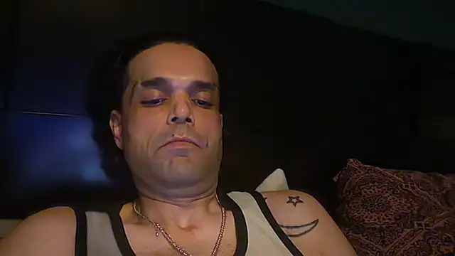 icebergslim281 Chat XXX in diretta